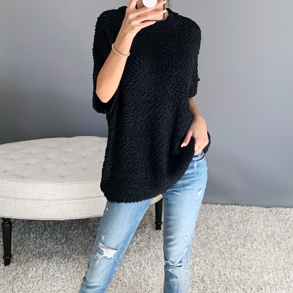 HONEYCOMB in Black - Picture 2 of 2